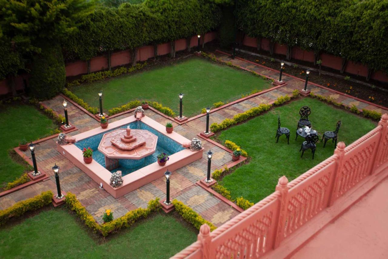 Stayvista At Pink Palace Rajasthani Decor Ooty Esterno foto