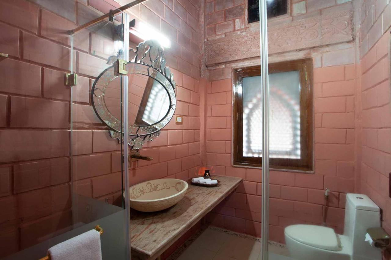 Stayvista At Pink Palace Rajasthani Decor Ooty Esterno foto